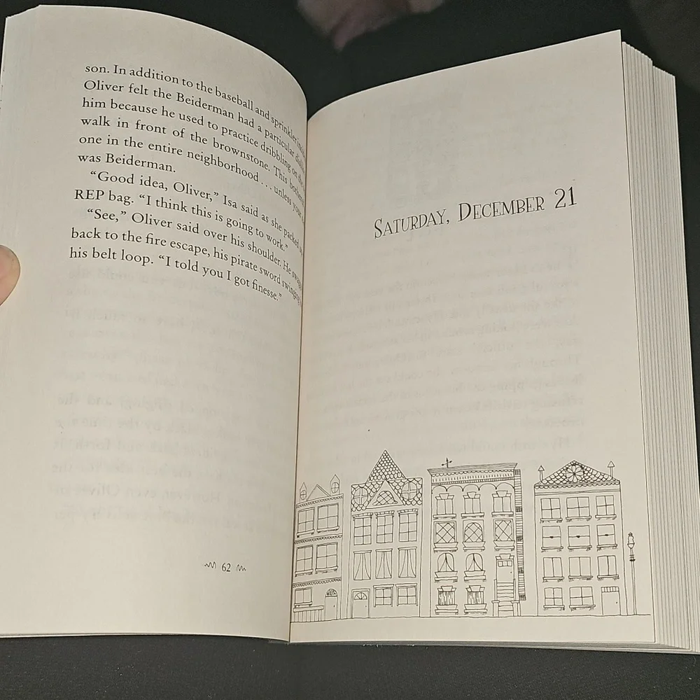 The Vanderbeekers of 141st Street Book Cover. DELIGHTFUL AND HEARTWARMING.